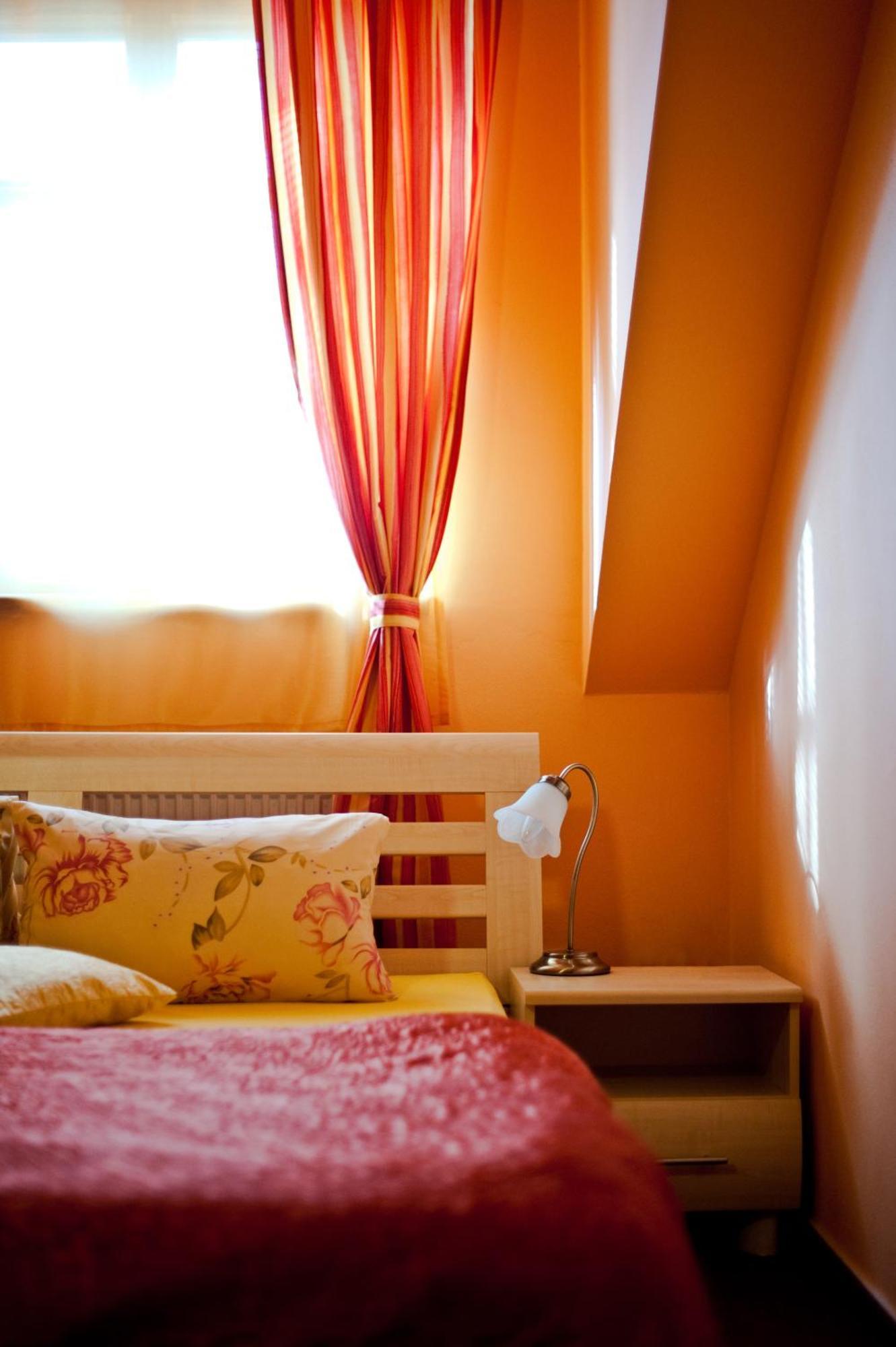 Hotel Penzion Tramky Vikyrovice Ngoại thất bức ảnh